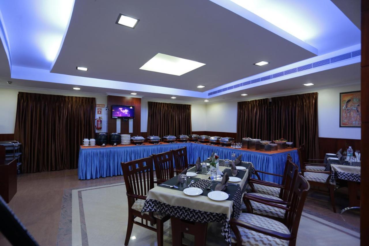 Hotel White City North Paravur المظهر الخارجي الصورة