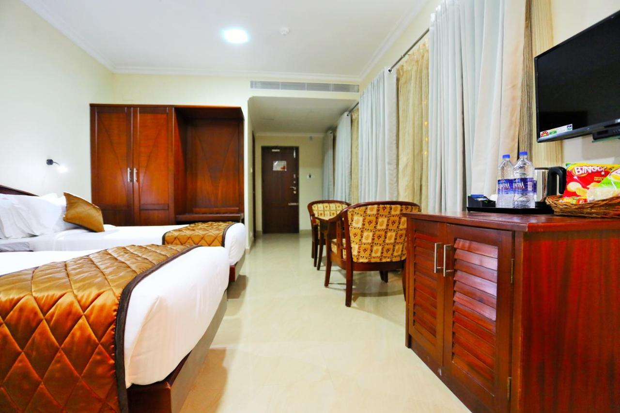 Hotel White City North Paravur المظهر الخارجي الصورة