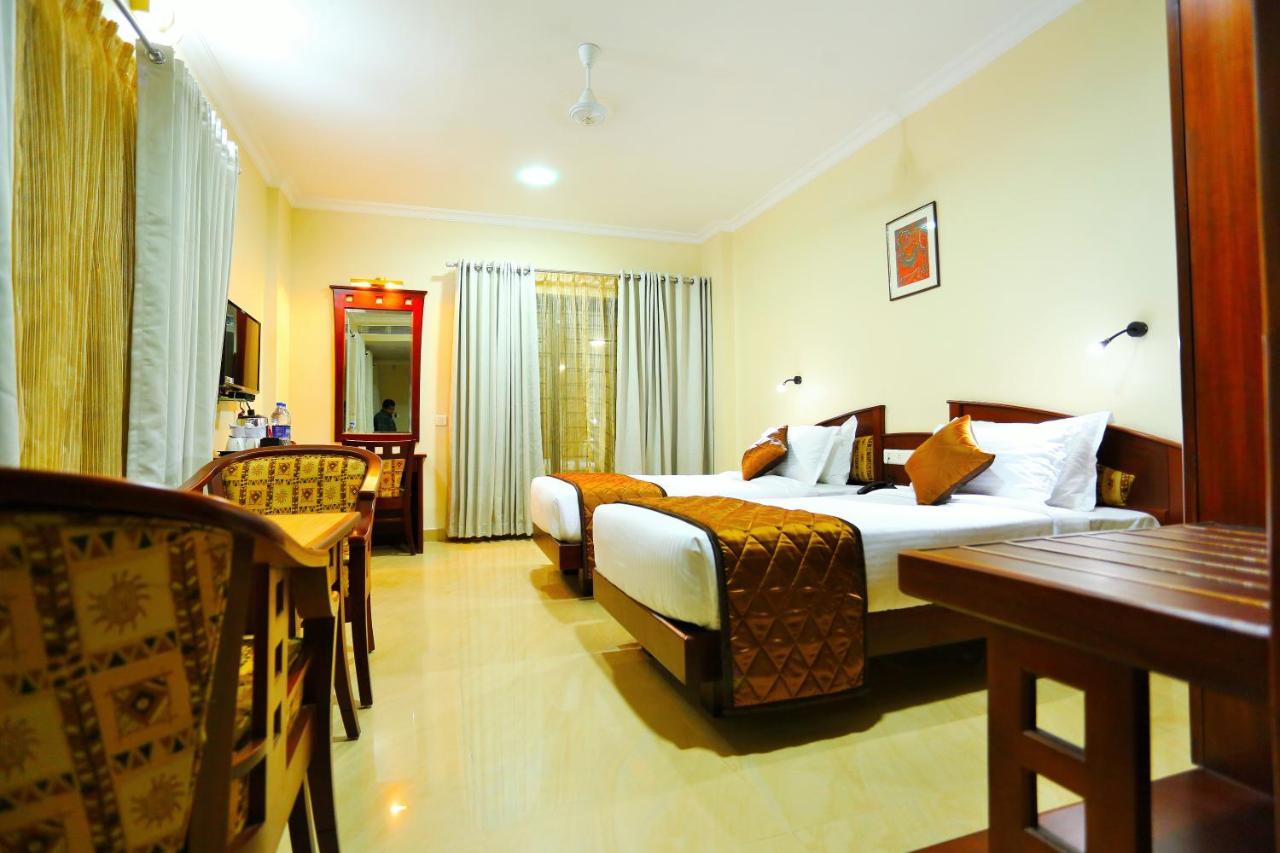 Hotel White City North Paravur المظهر الخارجي الصورة